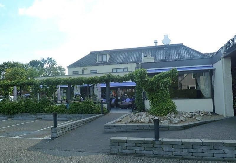 Van Der Valk Hotel Hardegarijp - Leeuwarden Экстерьер фото
